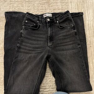 Zara Women's Dark Charcoal Jeans